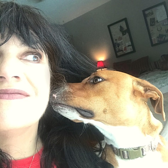 Meet your Posher, Michelle - Picture 1 of 1